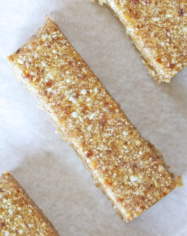 Vanilla Coconut Almond Date Bars 730 Sage Street
