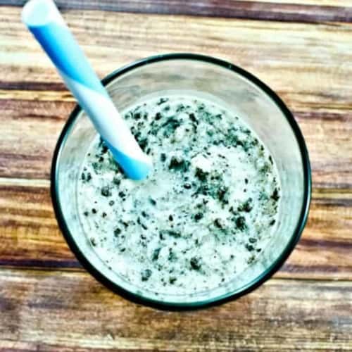Peanut Butter Chocolate Chip Protein Smoothie
