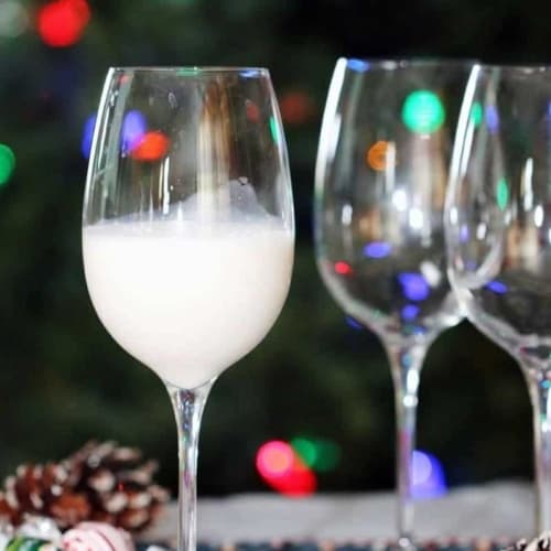Make a Toast to Family this Holiday Season - Cinnamon Roll Cocktail Recipe