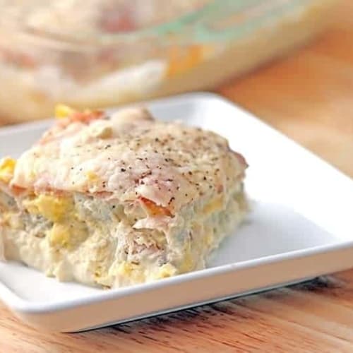 Breakfast Lasagna - this breakfast lasagna is low carb, lchf and keto since it uses thinly sliced deli ham as the "noodle". It's delicious and low carb!