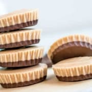 Hershey Simple Milk Chocolate make these easy to make, 4-ingredient no-bake Chocolate and Peanut Butter Cheesecake Cups extra creamy and delicious.