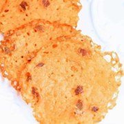 These Low Carb Bacon Cheddar Cheese Crisps make a great quick & easy snack. Crisp like chips, but made of cheese so they are a good fit for ketogenic diets.