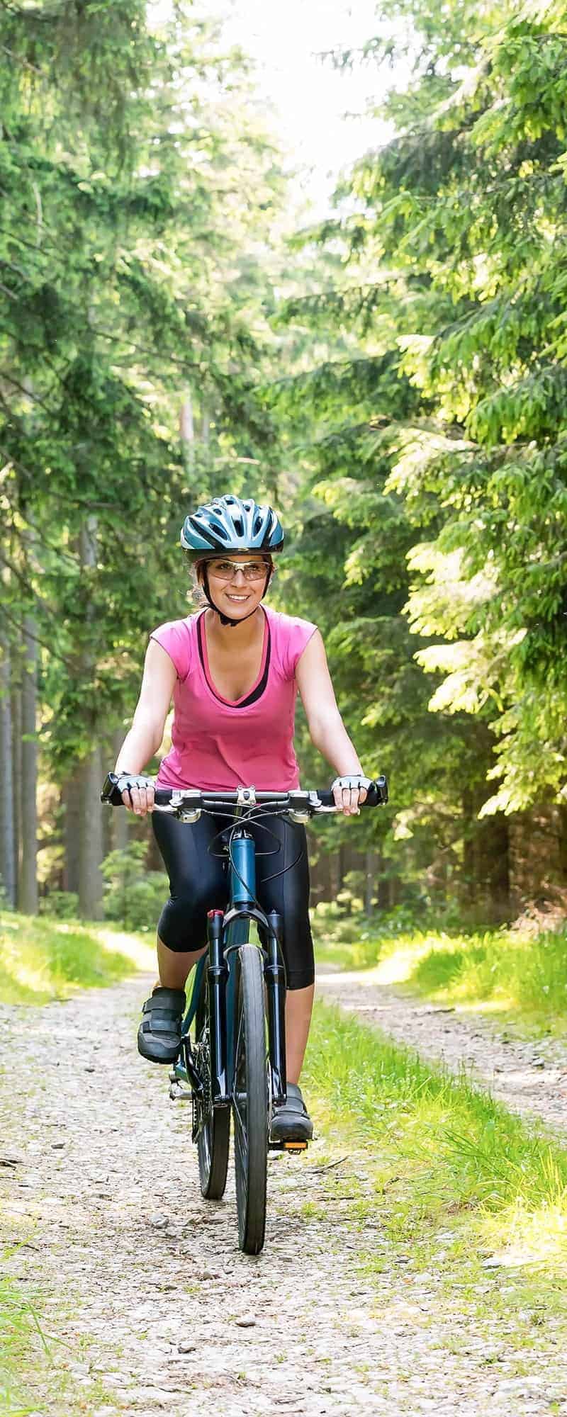 Don't get on a bike until you read this! Thinking of taking up cycling? You need more that just a bike to be safe. These 5 things every cyclist needs will help you start riding safely.
