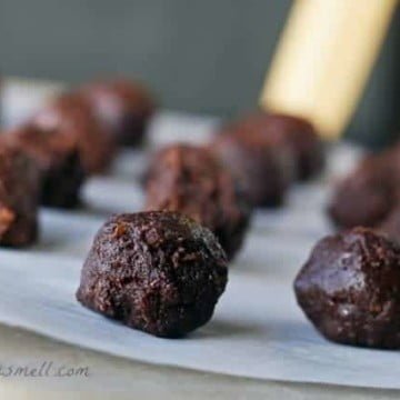 Homemade Larabars Balls Recipe 5 no bake cookie balls