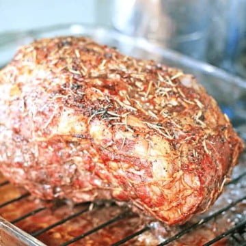 Leg of Lamb with Garlic and Rosemary 2 roasted leg of lamb