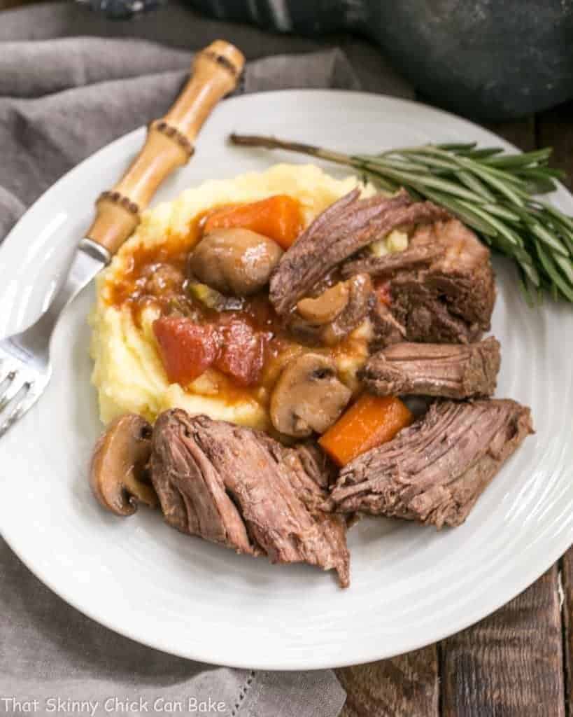 Pot roast with mushrooms, tomatoes and red wine - 12 Beef Roast Recipes with Carb Counts for Low Carb Diets Pot Roast with Mushrooms, Tomatoes & Red Wine