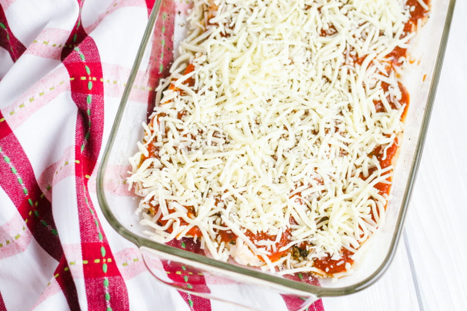 Low Carb Pepperoni Pizza Chicken Casserole 4 Pepperoni pizza chicken casserole 6