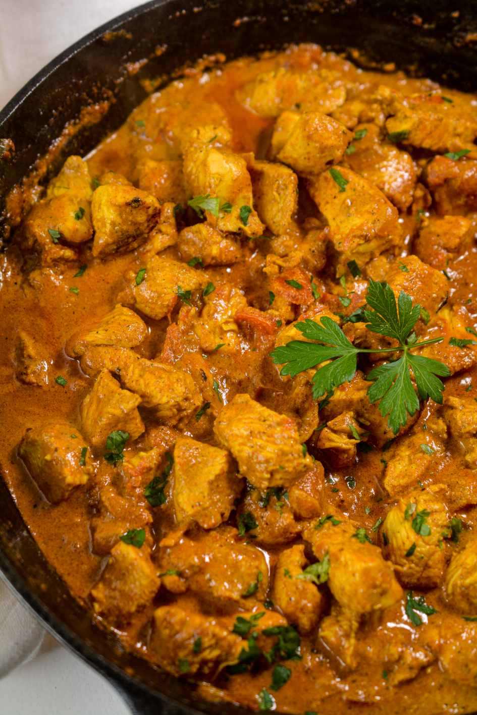 butter chicken in pan ready to serve