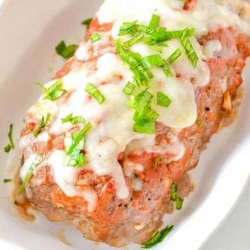 keto meatloaf woth stuffed cheese
