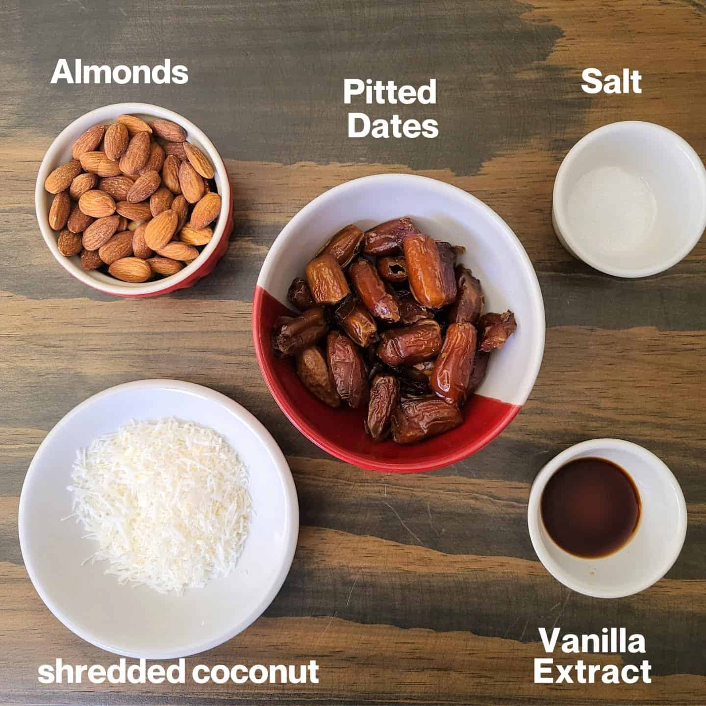 Coconut bars with dates ingredients