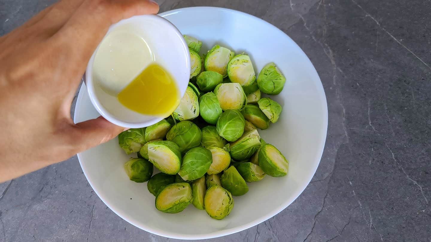 brussel sprouts wiht oilive oil