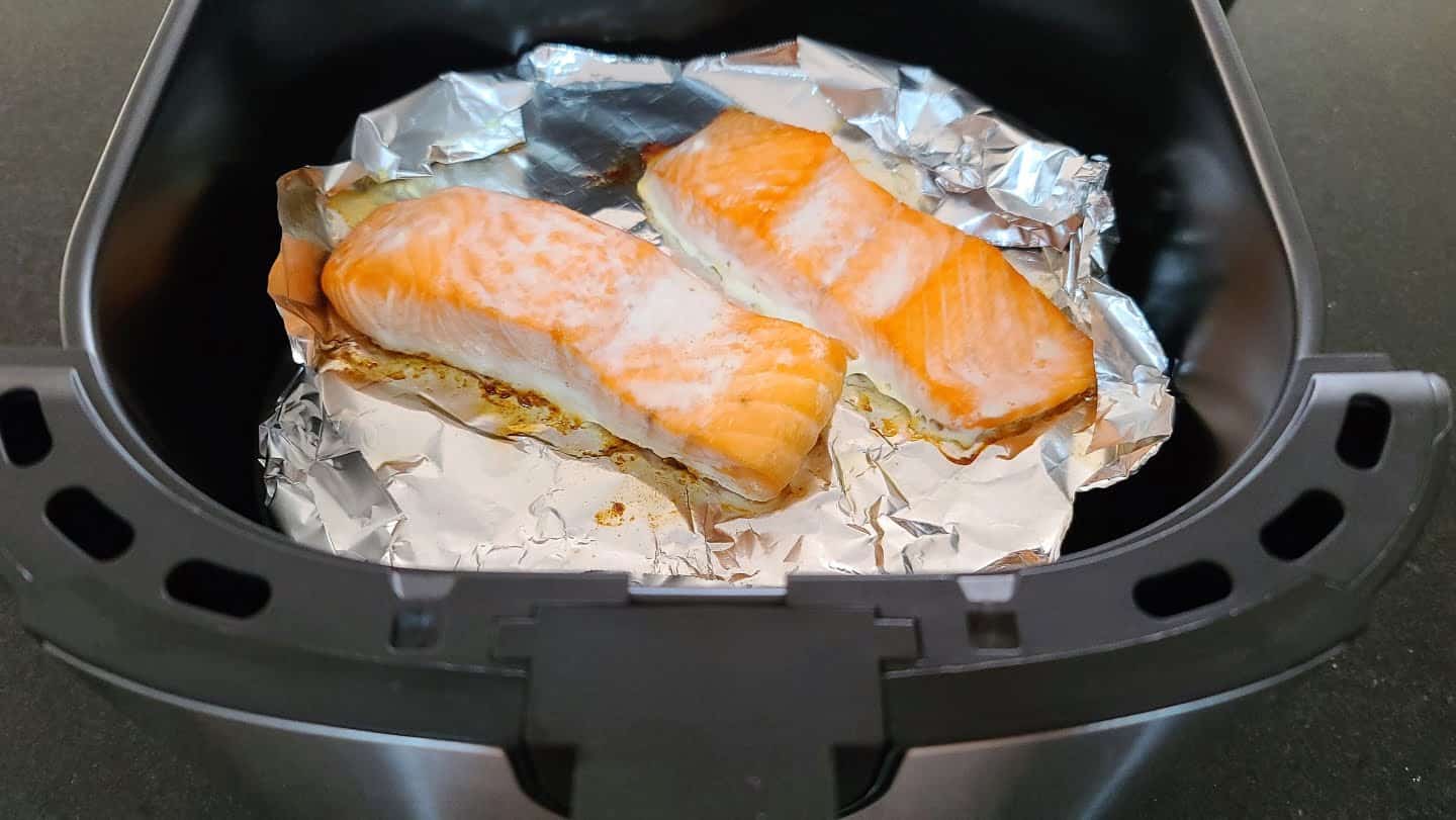 salmon in an air fryer with foil