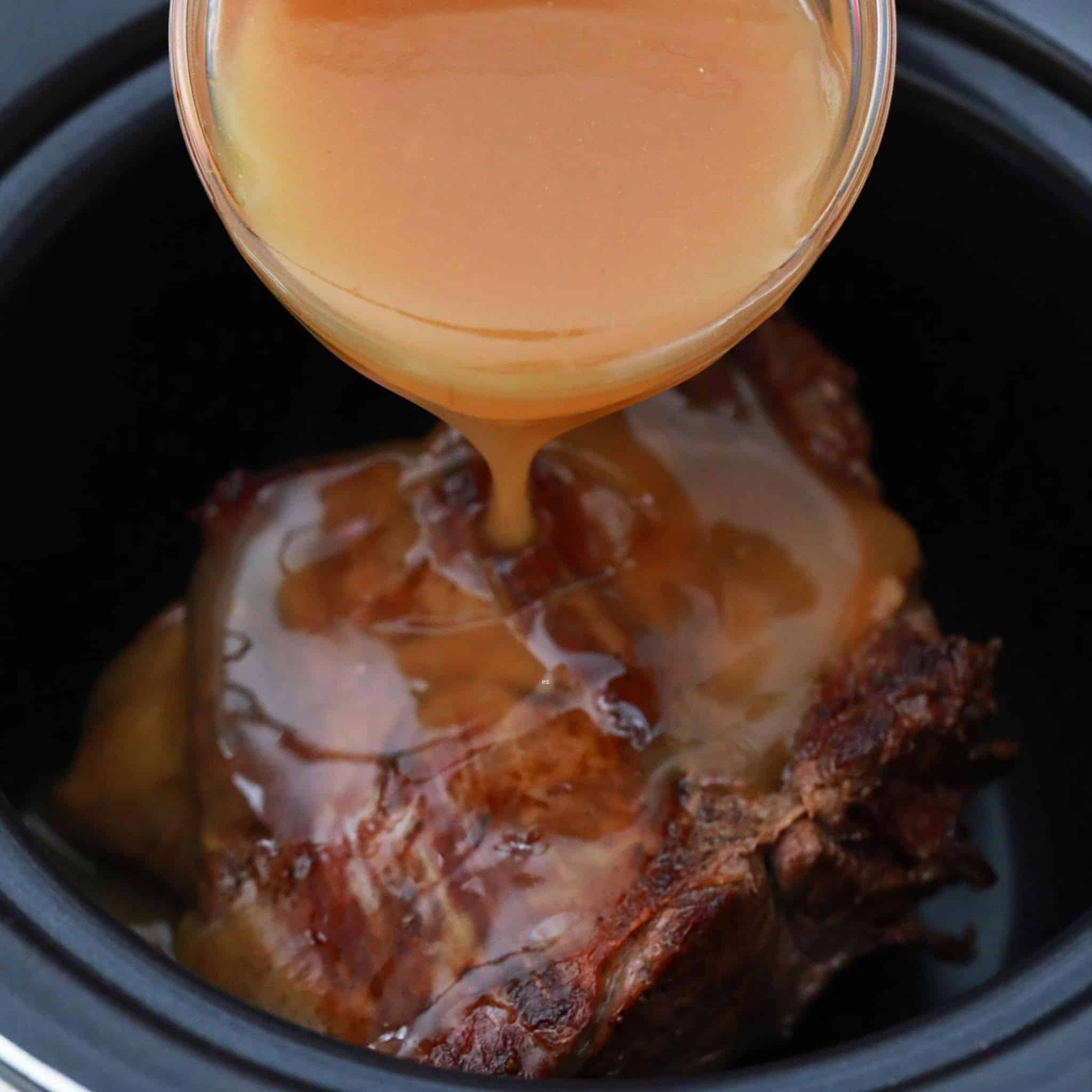 Crock Pot Roast Beef How to make a easy slow cooker pot roast