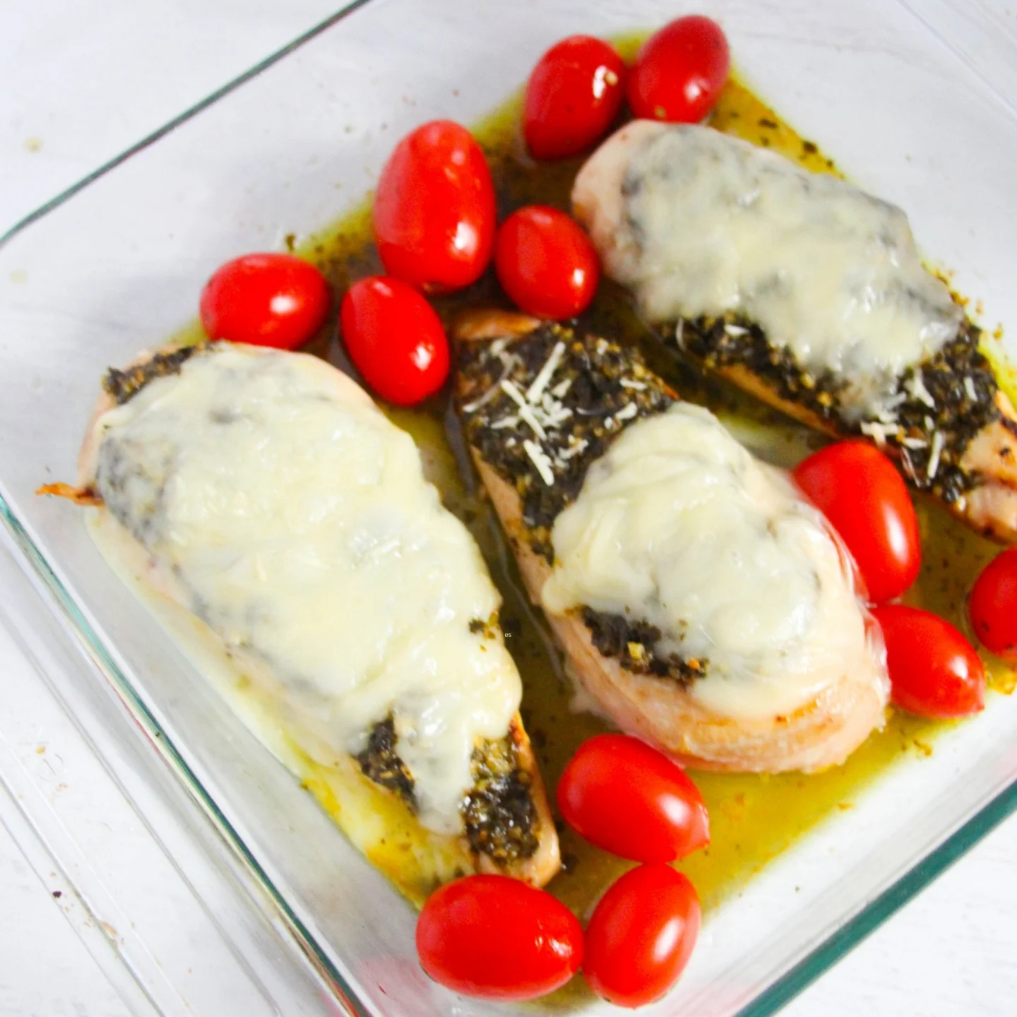 chicken breast with mozarella and cherry tomatoes