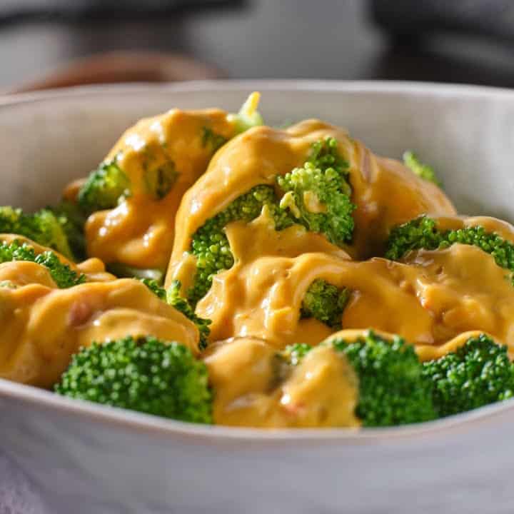 delicious seasonings for steamed broccoli