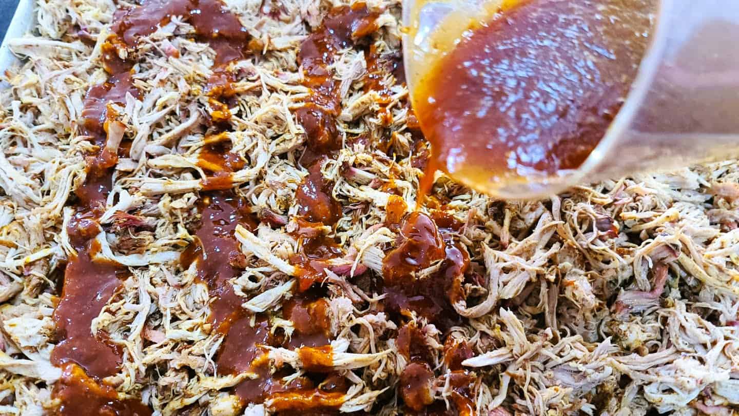 BBQ sauce with pulled pork
