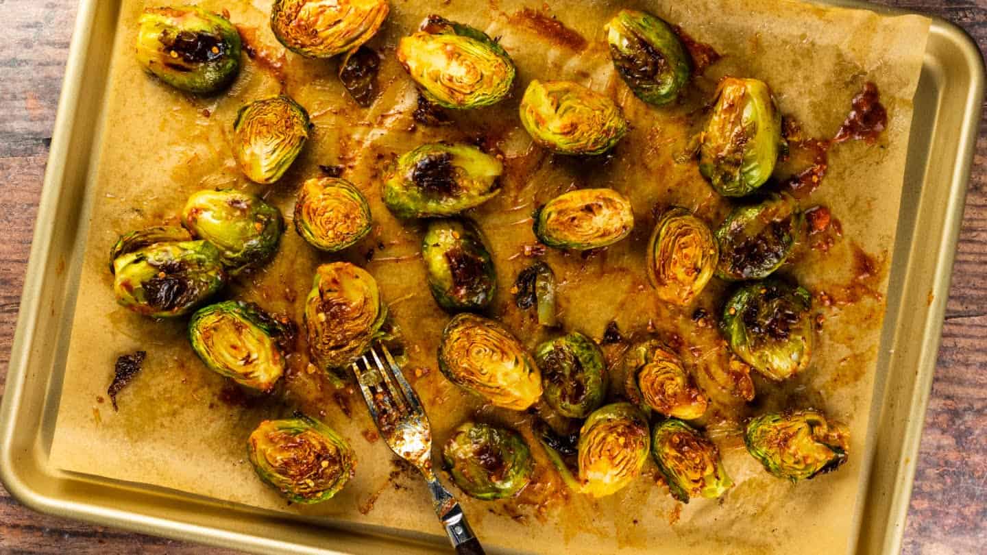 brusselt sprouts in a baking tray