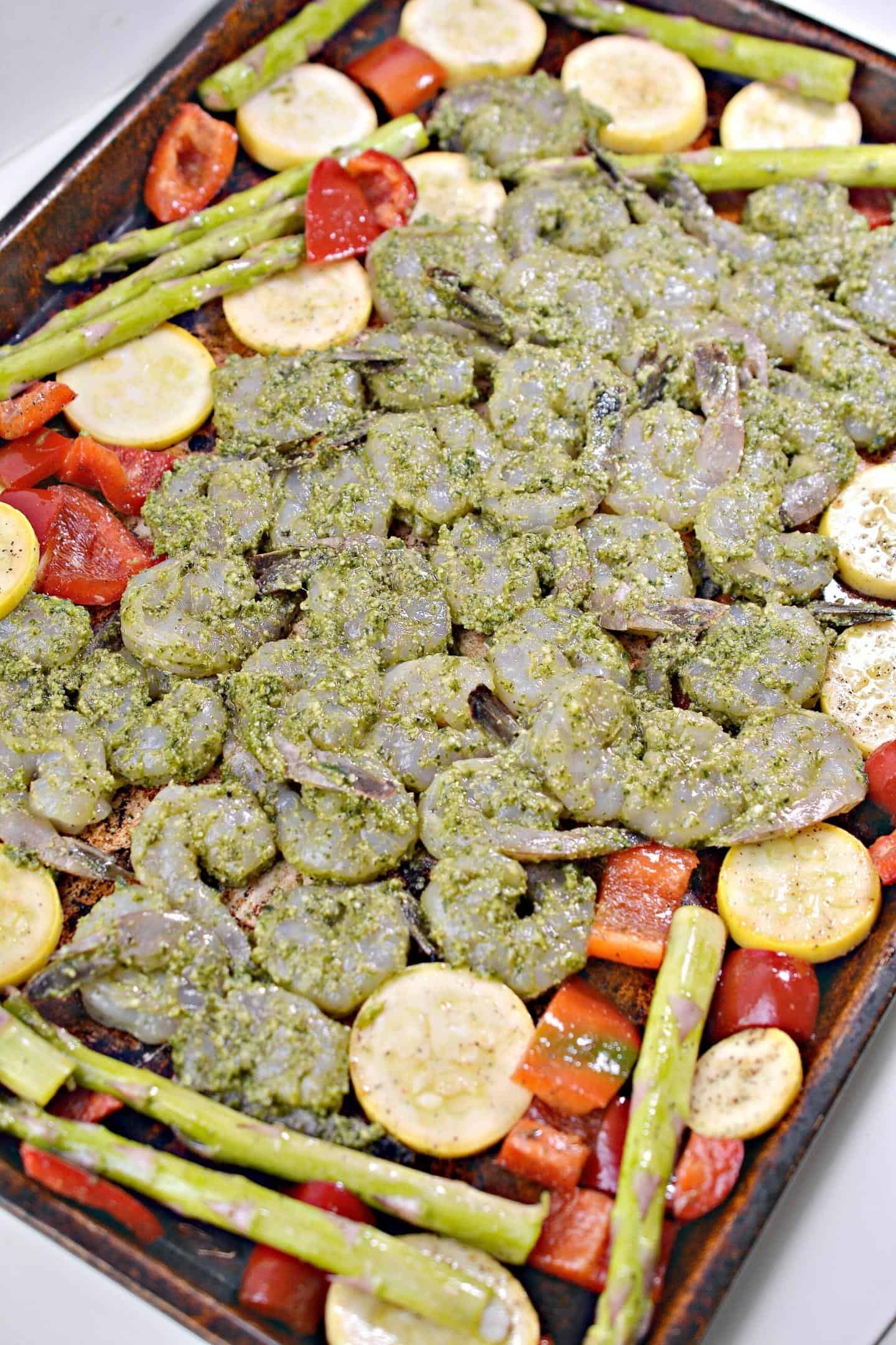 Seasoned Vegetables Around the Shrimps