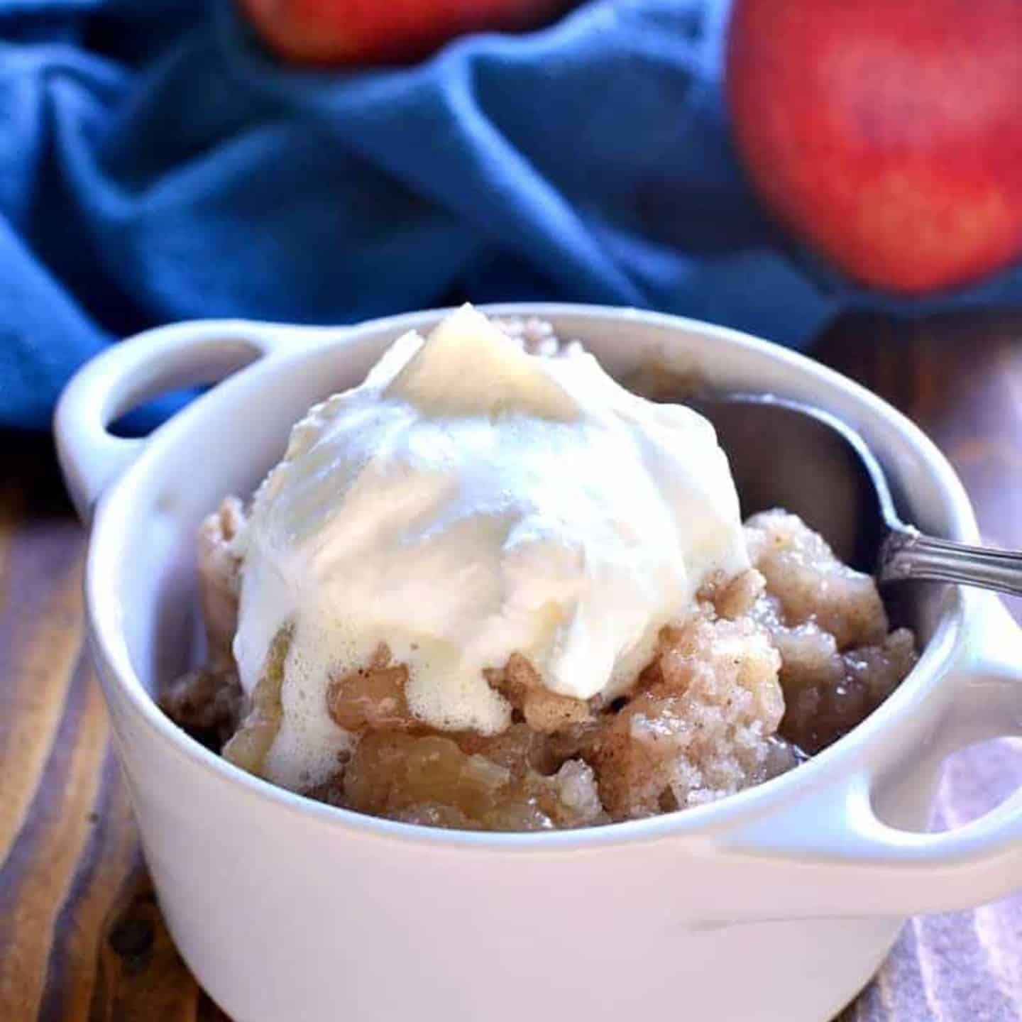 Easy Apple Cobbler