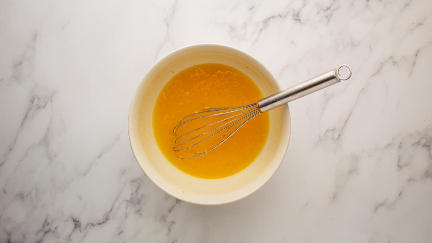 add the fresh juice, eggs, and vanilla extract