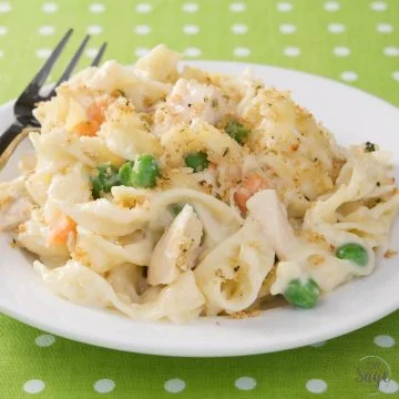 Chicken casserole with noodles