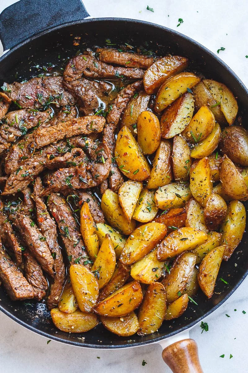 GARLIC BUTTER STEAK AND POTATOES SKILLET