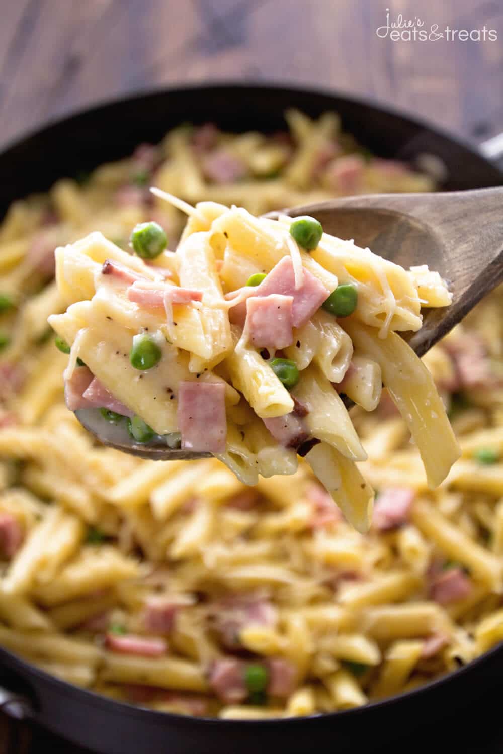 One Pot Ham and Penne Skillet